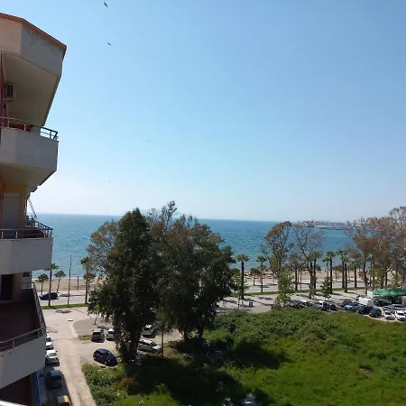 Apartment Lungomare Sea View Koral